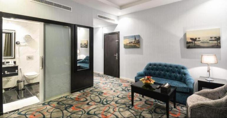 Swiss By Pioneer Hotel 3*