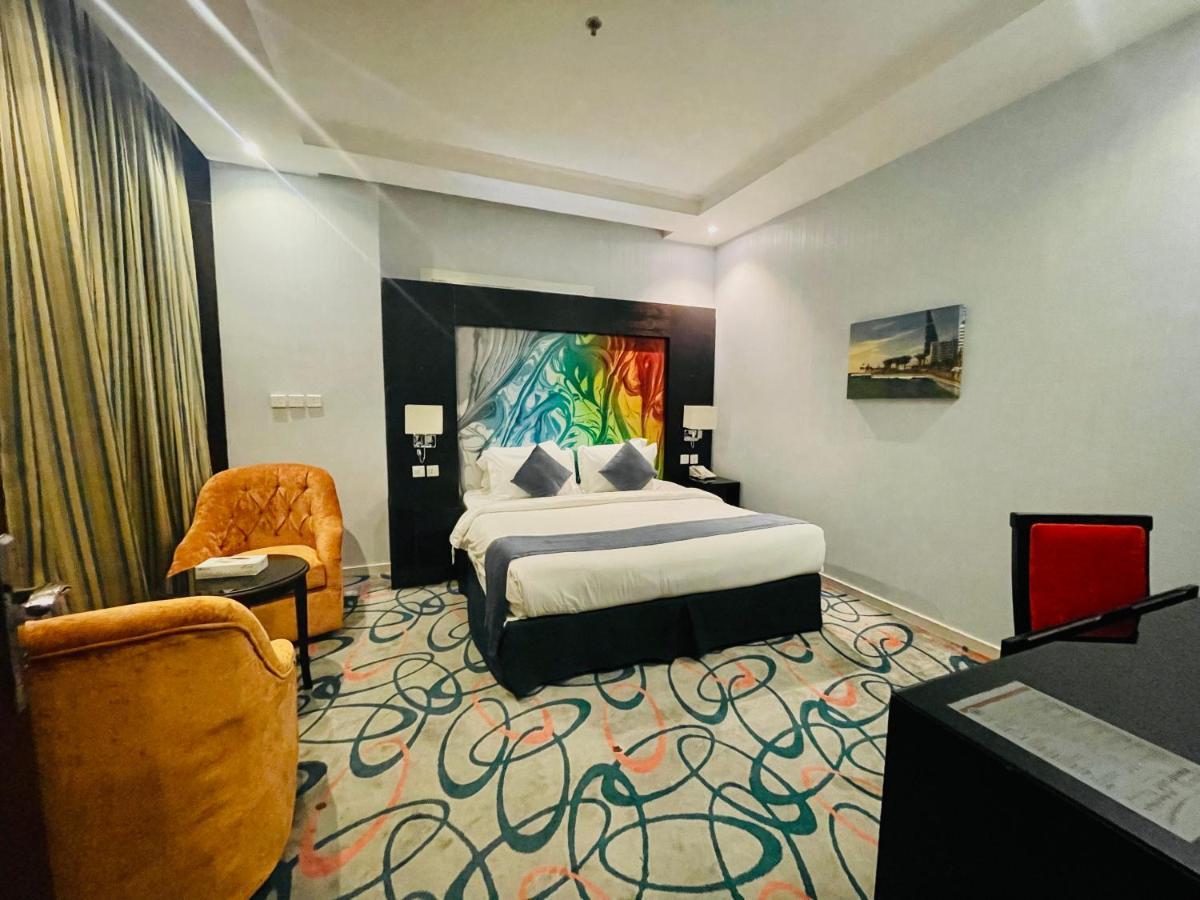 Hotel Swiss By Pioneer